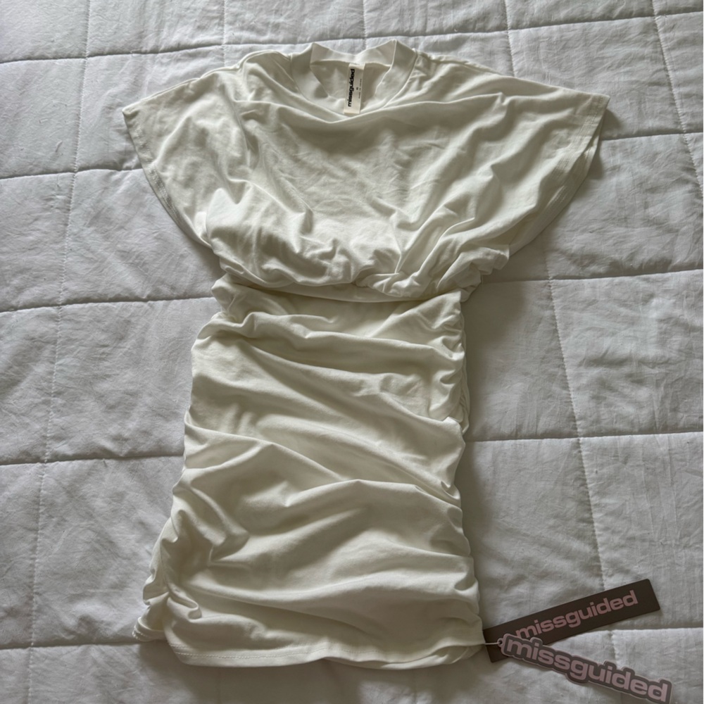 NWT Missguided White TShirt Dress